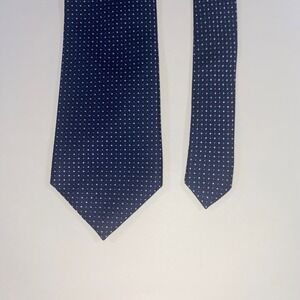 Beau Brummel Soho Mens Navy Blue Micro Dot 100% Silk Hand Made Necktie 2858